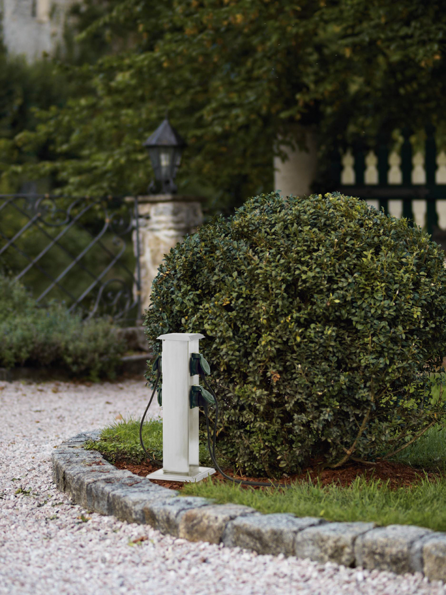 Ulkopistorasiapylväs EGLO Park 4 teräs