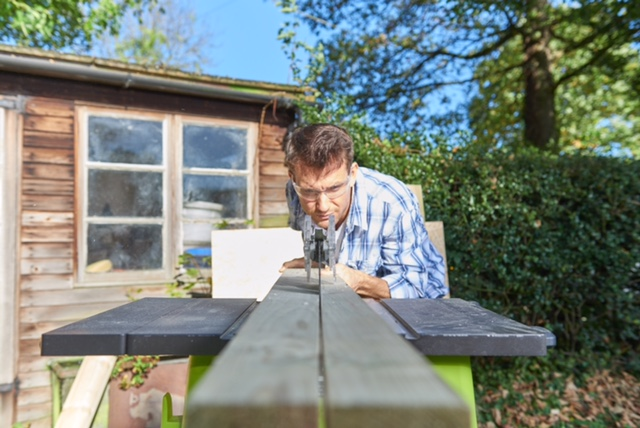 Pöytäsaha Ryobi RTS1800EF-G 1800W 254mm terä