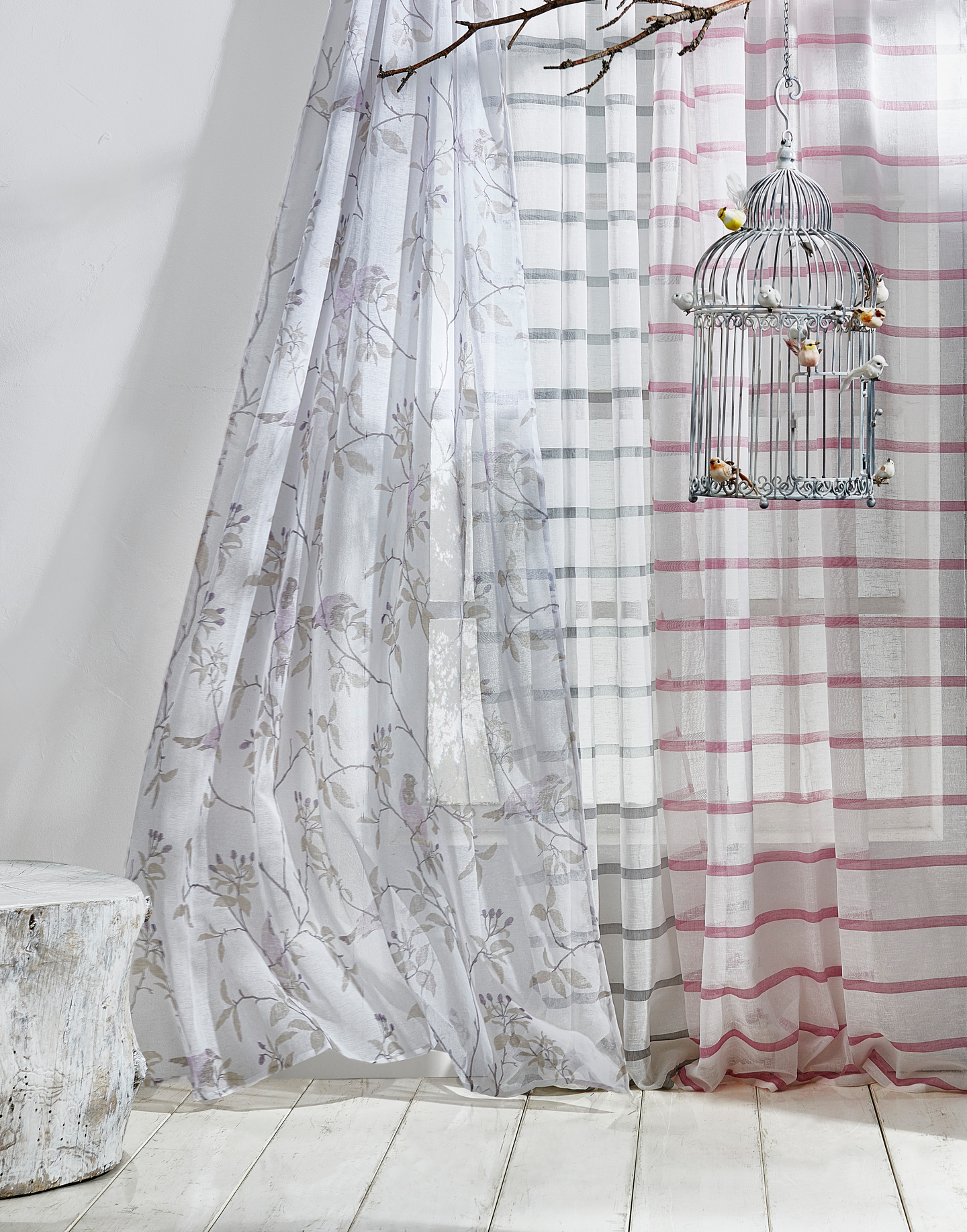 Valmisverho Cello Stripes vadelmanpunainen 140x250cm