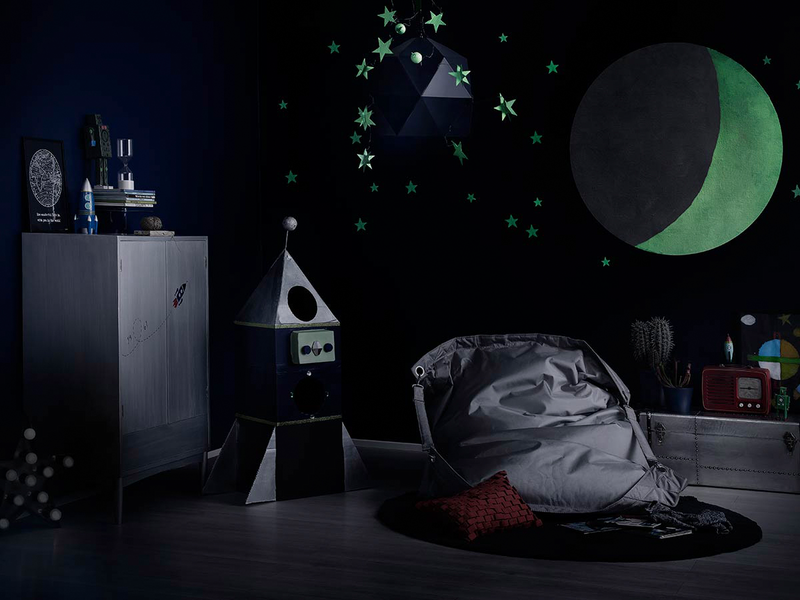 Taika Glow pimeässä hohtava erikoislakka