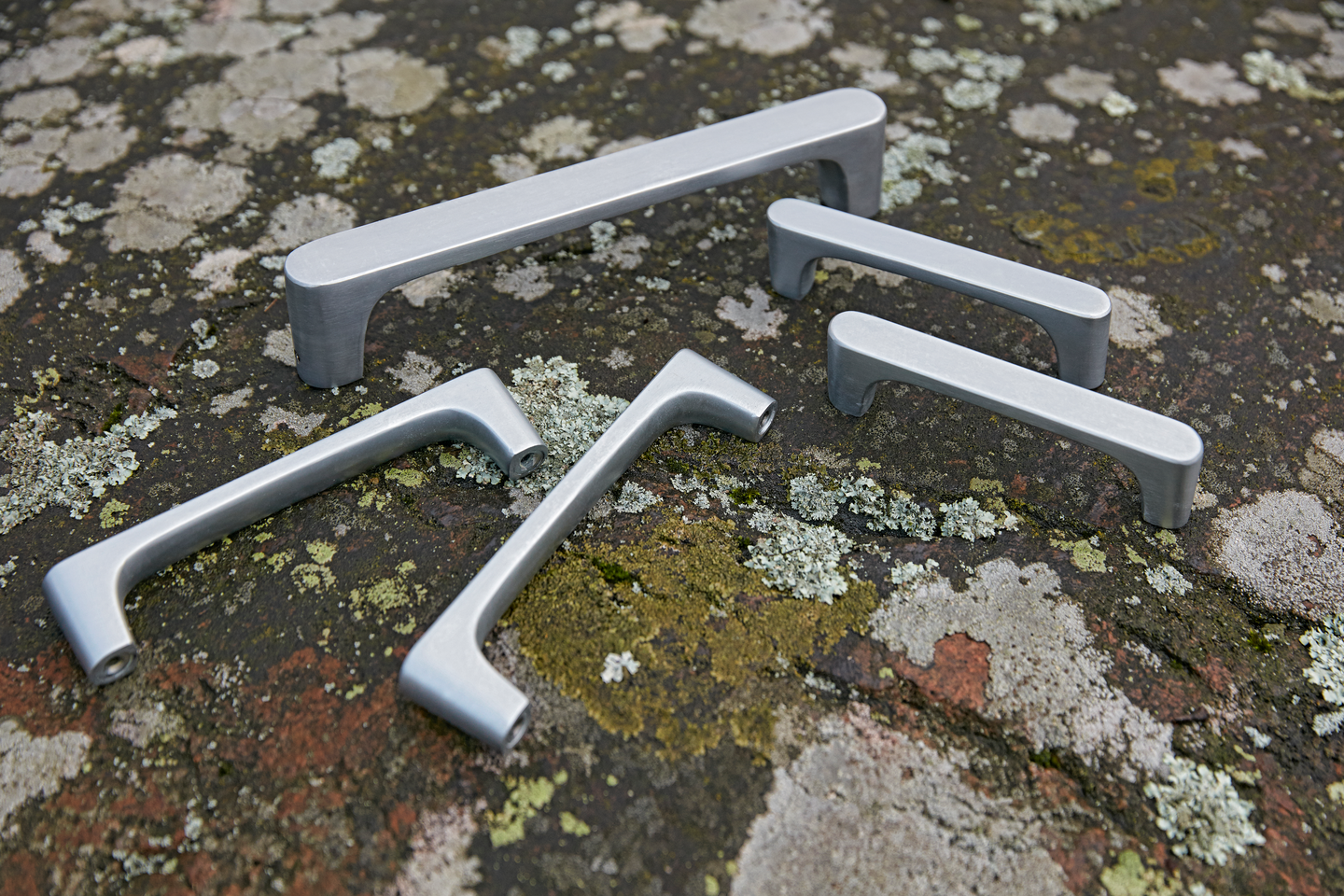 Kalustevedin Fiorin Oval 187mm