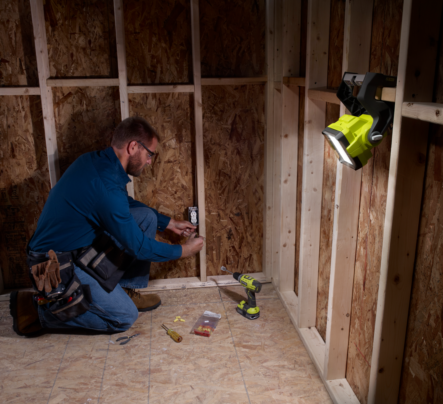 Työvalo Ryobi R18ALH-0 18V ONE+ hybridi