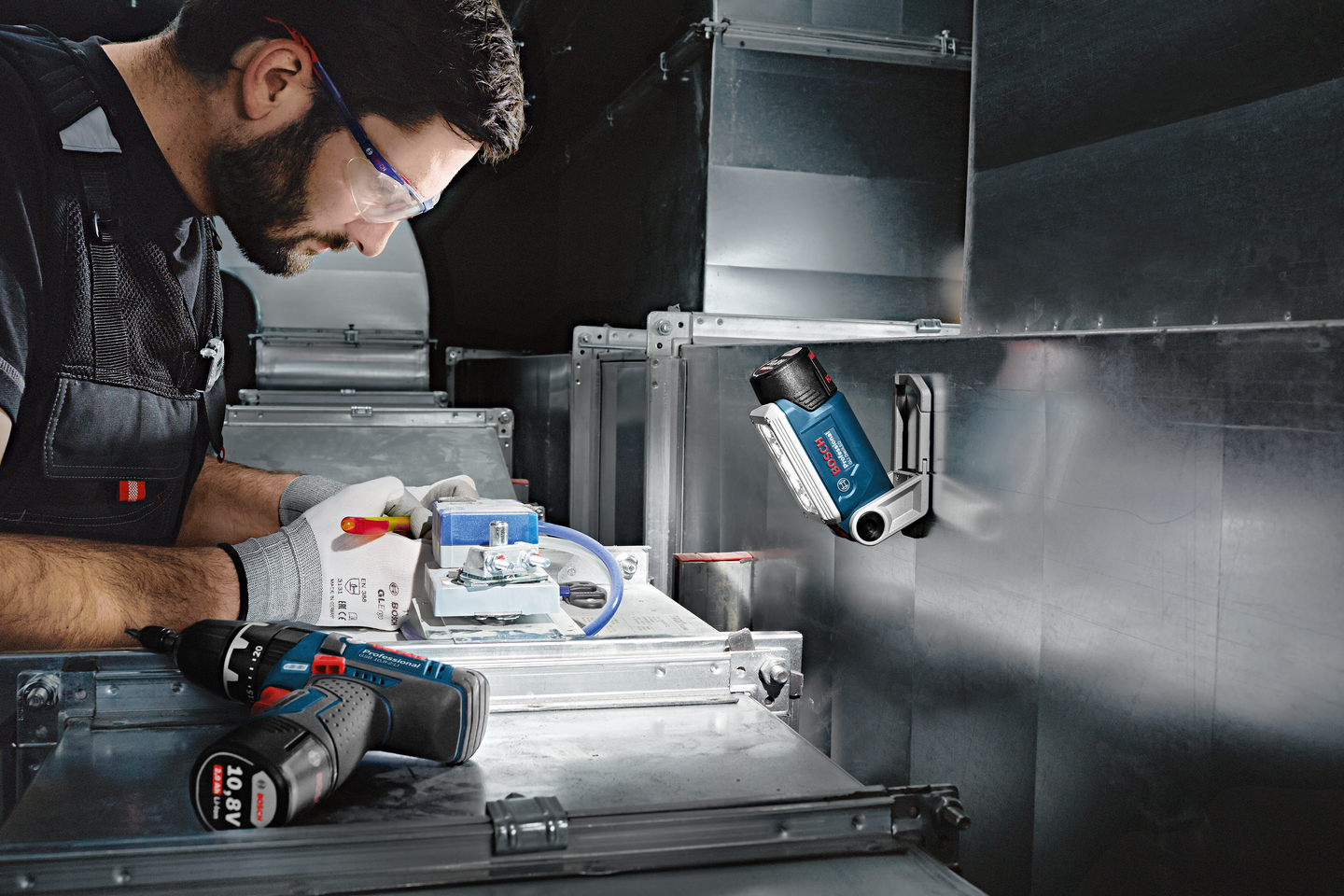 Akkuvalo Bosch GLI 12V-330 Solo