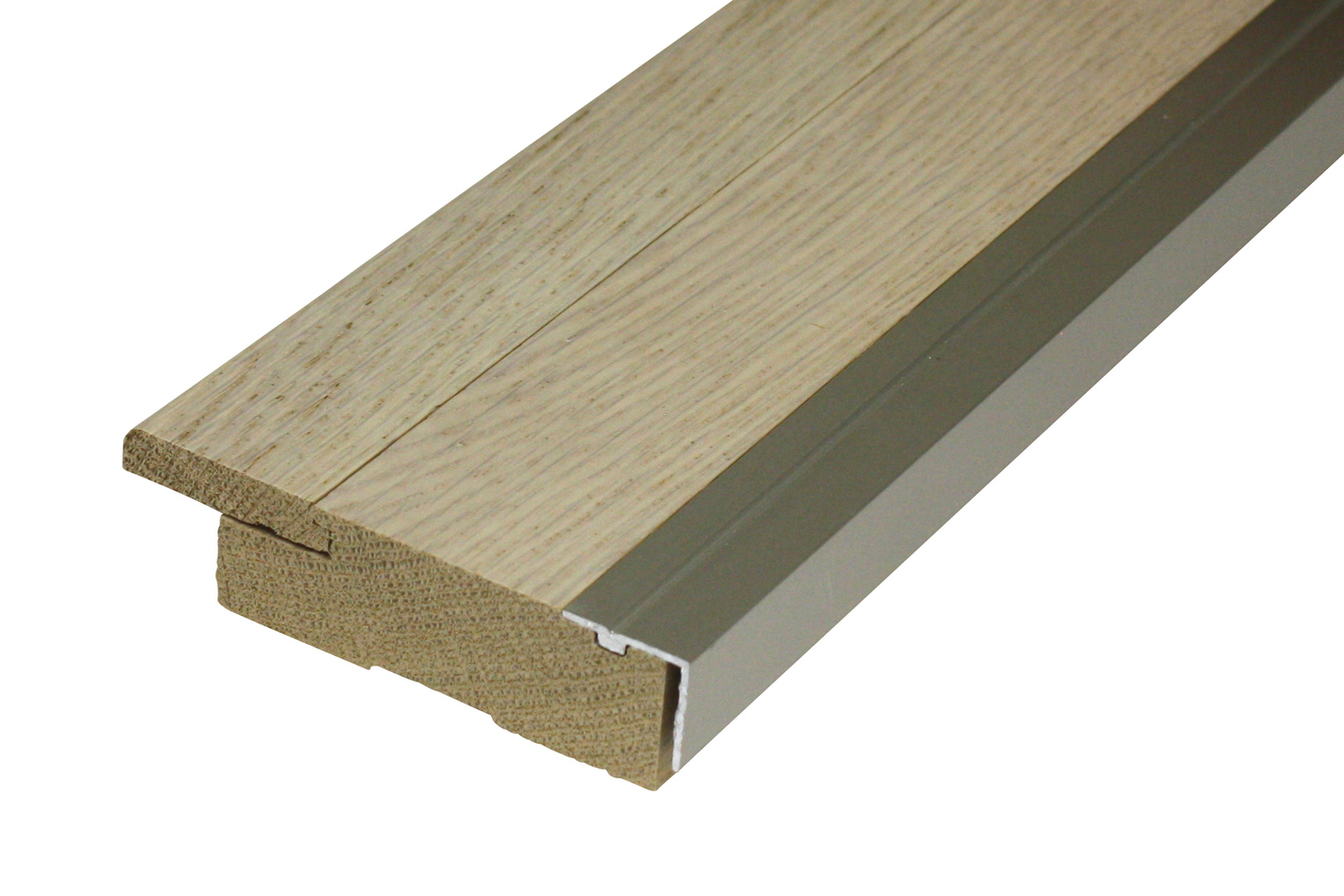 Vedeneristekynnys 23/15x92x1010 valkolakattu