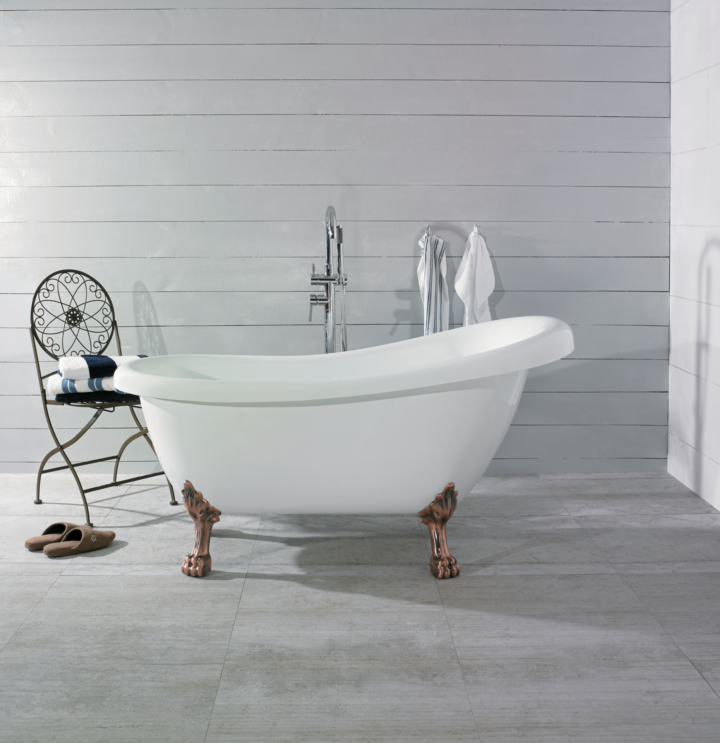 BADKAR NORO OLD ENGLAND 156 VIT, ANTIKA KOPPAR FÖTTER