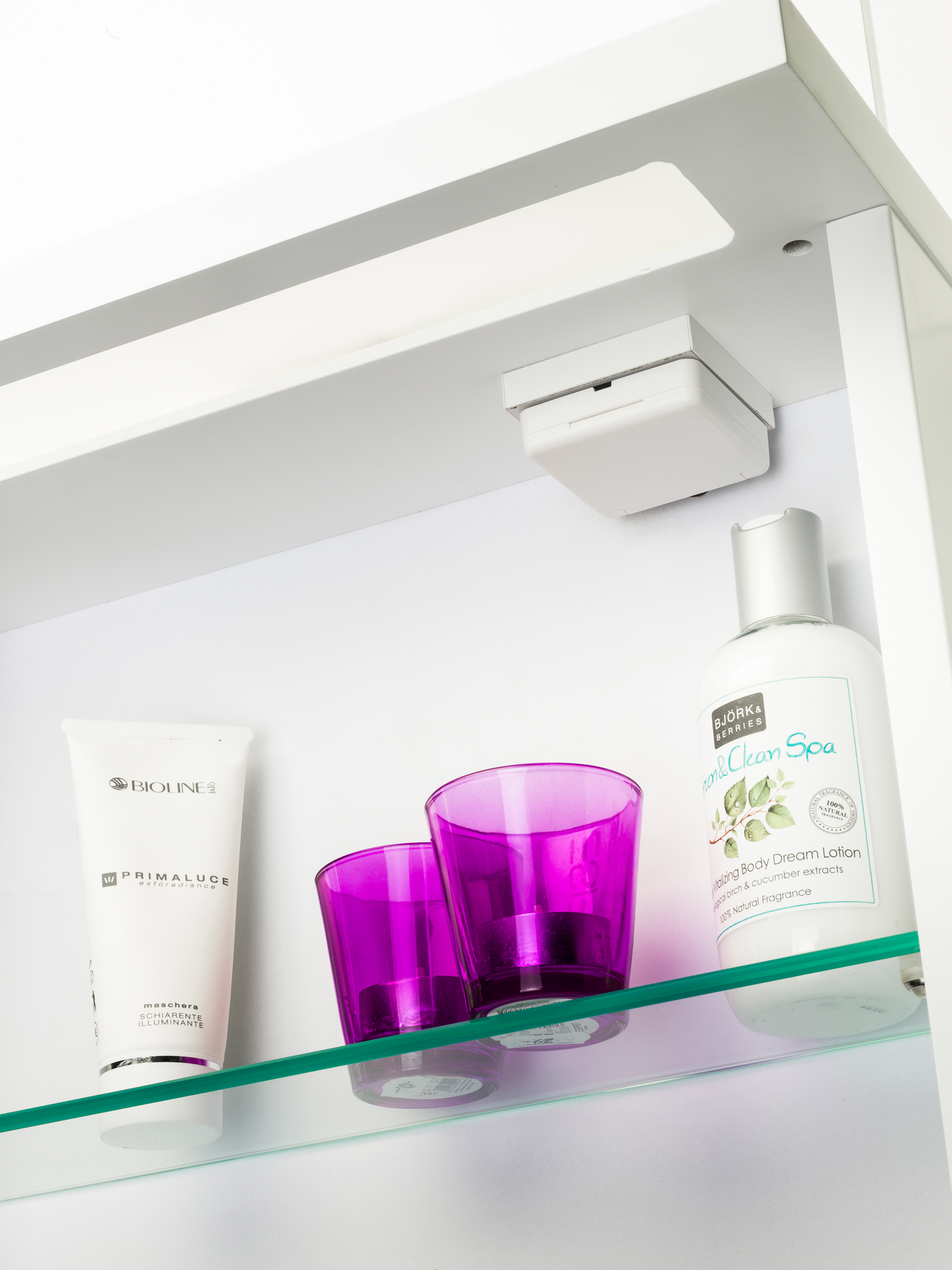 SPEGELSKÅP NORO ALVA 600 VIT MATT