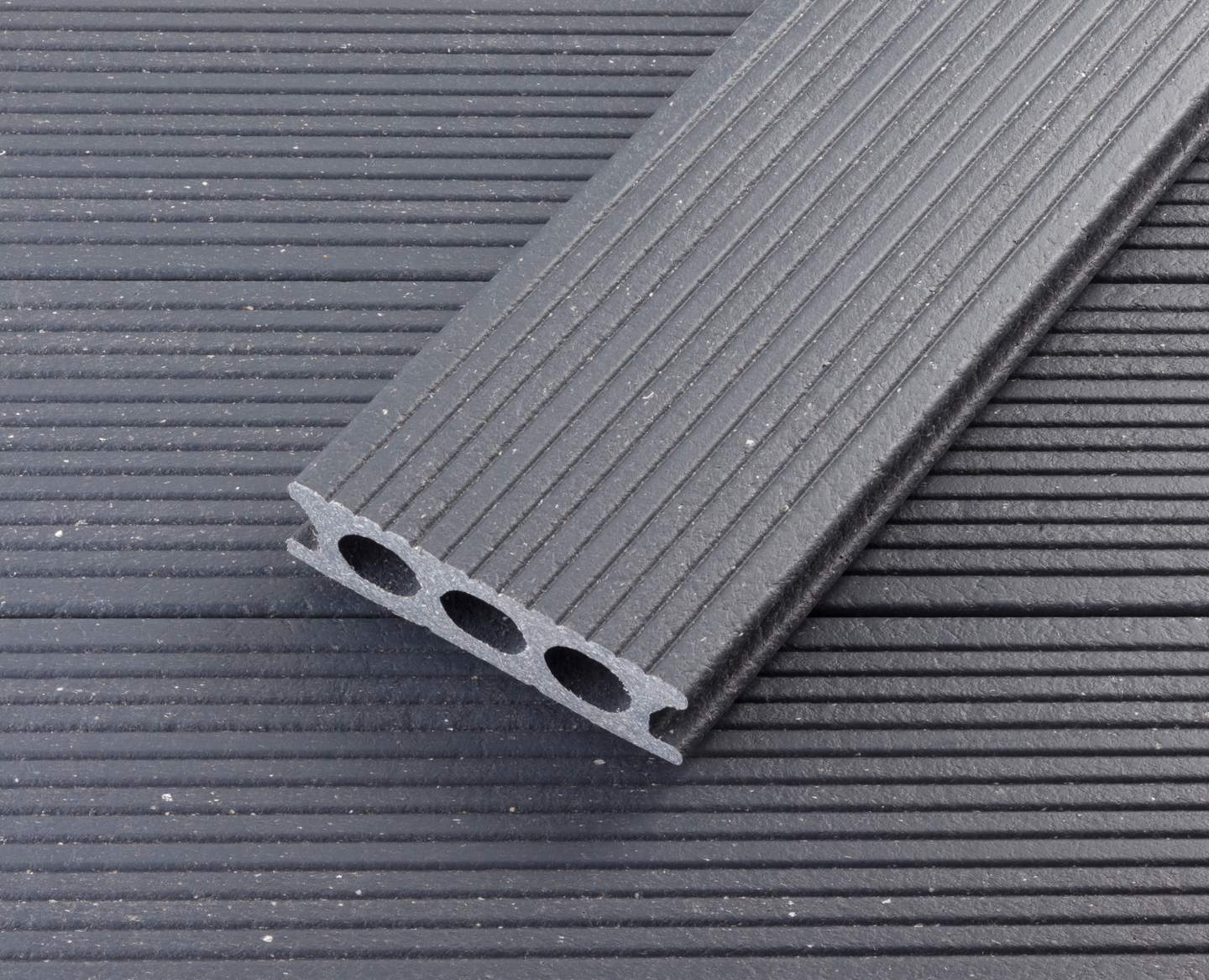 Terassilauta UPM ProFi Patio komposiitti harmaa 28x120x3000mm