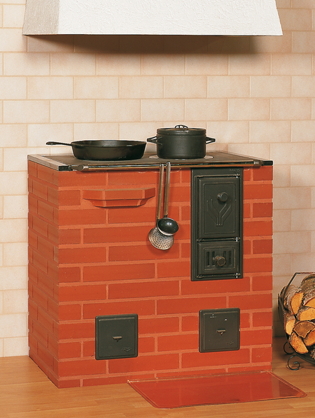 Маленькая варочная печь. Кирпичная печь шведка отопительно-варочная. Отопительно-варочная печь «малютка-2». Кирпичная печь шведка. Печь отопительно варочная малютка.