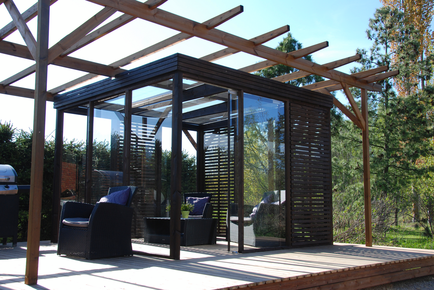 Lasipaviljonki kuutio 3x3 metriä Tammiston Puu