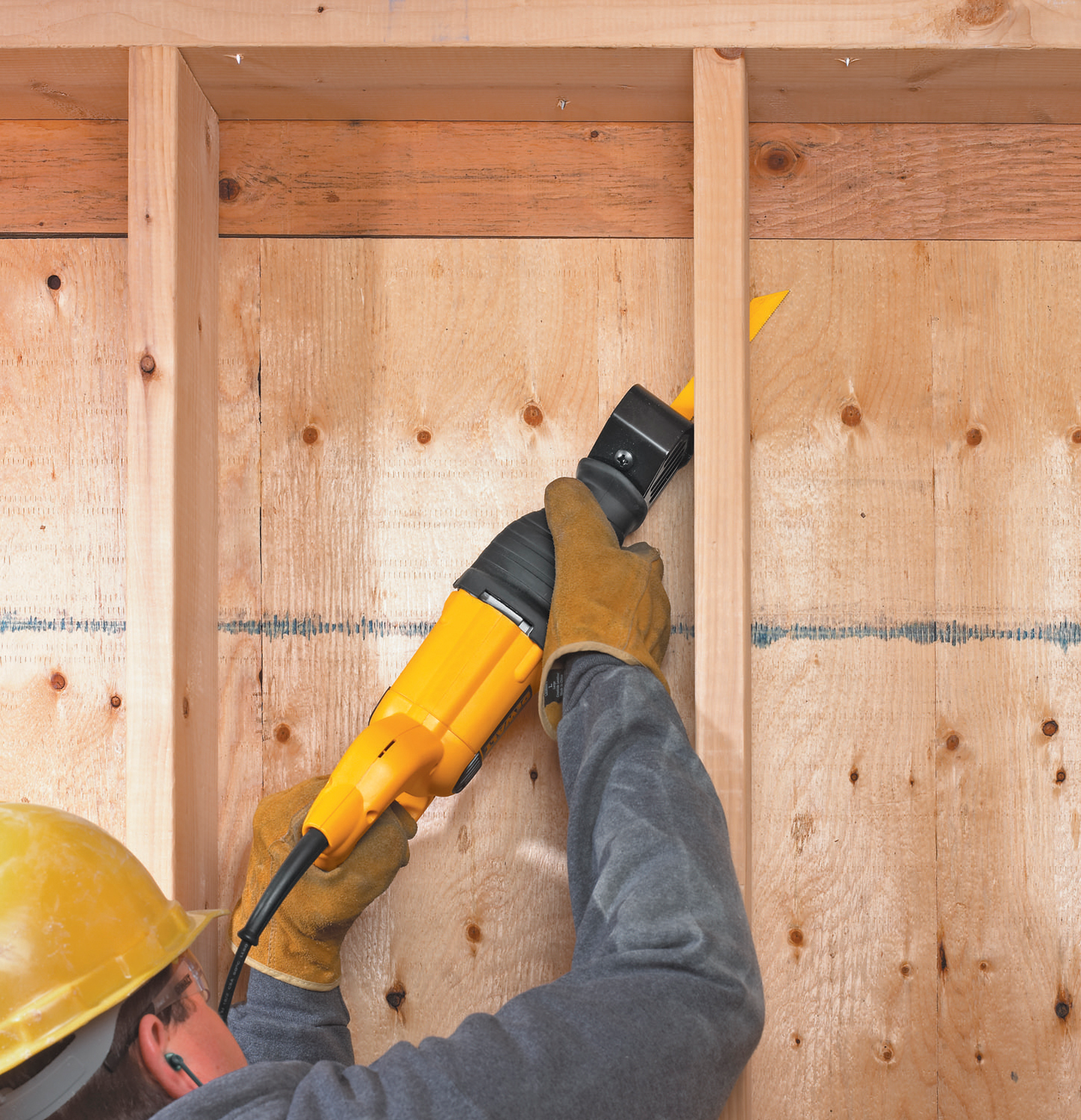 Puukkosaha DeWalt DWE305PK 1100W