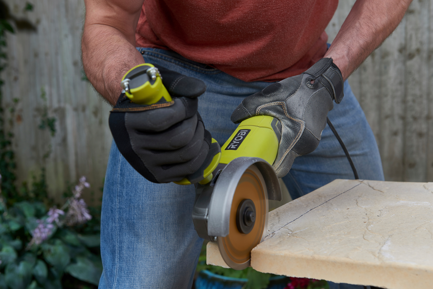 Kulmahiomakone Ryobi RAG950 950W