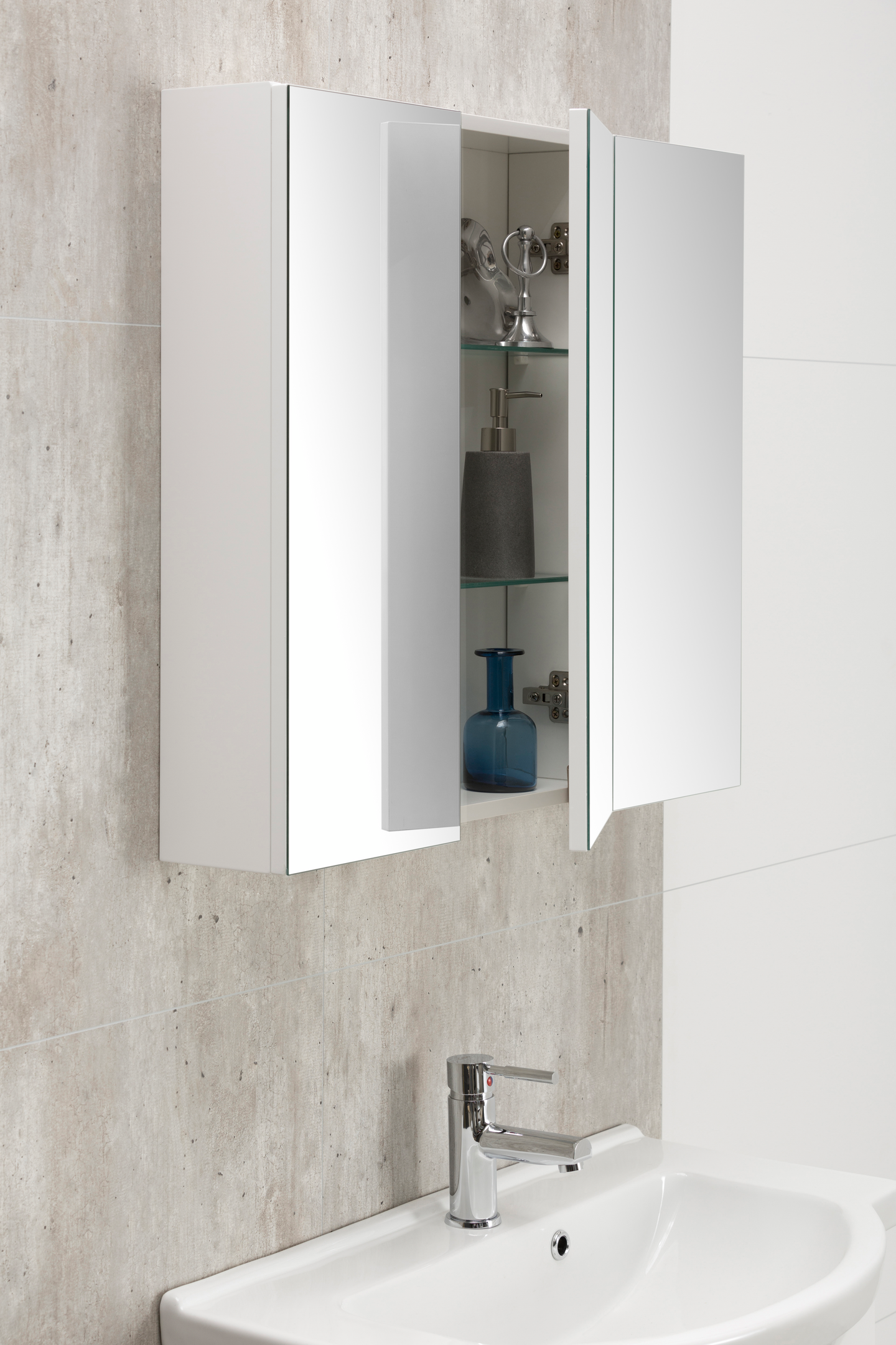 Peilikaappi Goodiy Triton 750