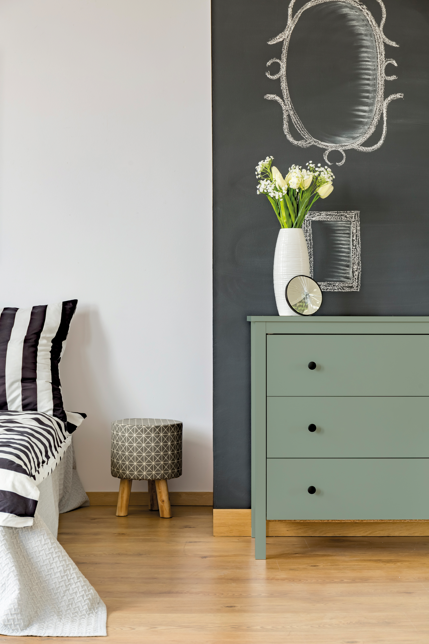 Rust-Oleum Chalky Finish Kalustemaali 750ml Bramwell