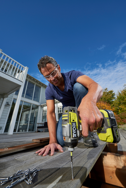 Iskevä ruuvinväännin Ryobi R18IDBL 18V ONE+ hiiliharjaton