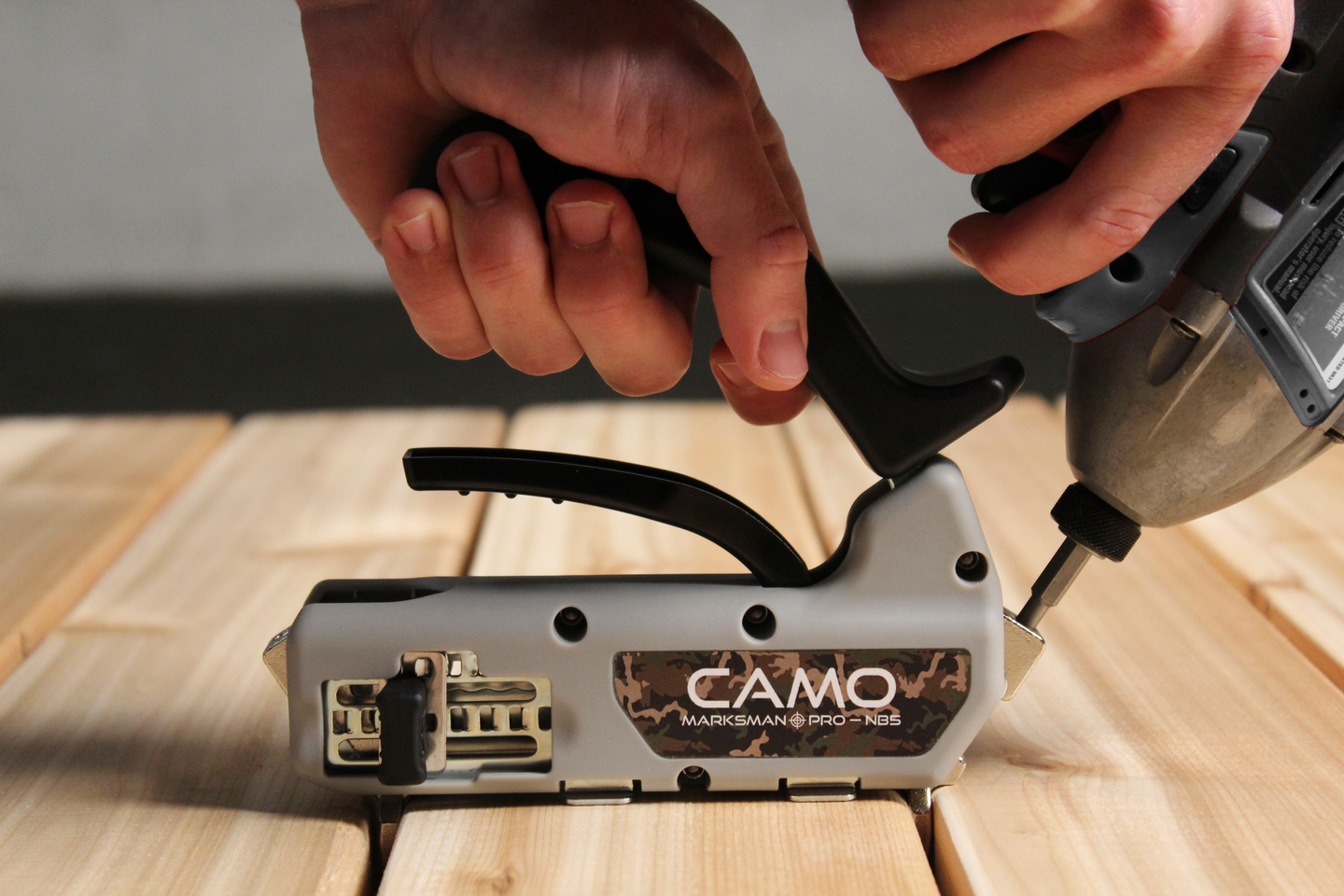 Ruuvausohjain Camo 83-125mm laudoille 1,6mm väli