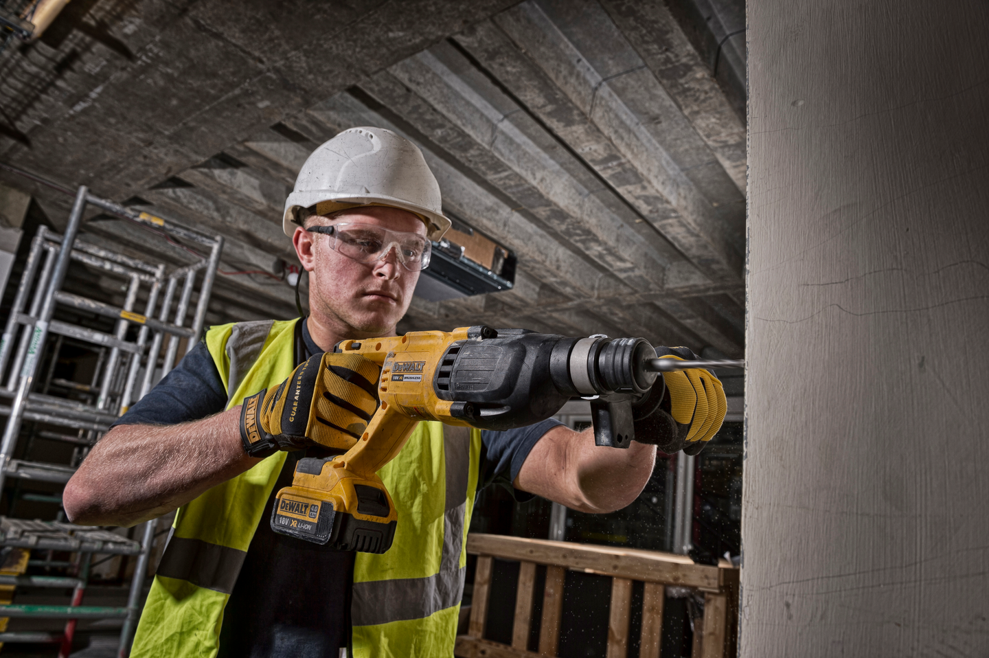 Akkuporavasara DeWalt DCH133NT SDS+ 18V runko TSTAK-laukku