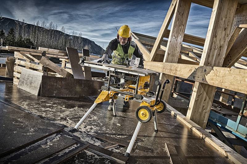 Akkupöytäsaha DeWalt DCS7485T2 54V 2x6,0Ah XR Flexvolt