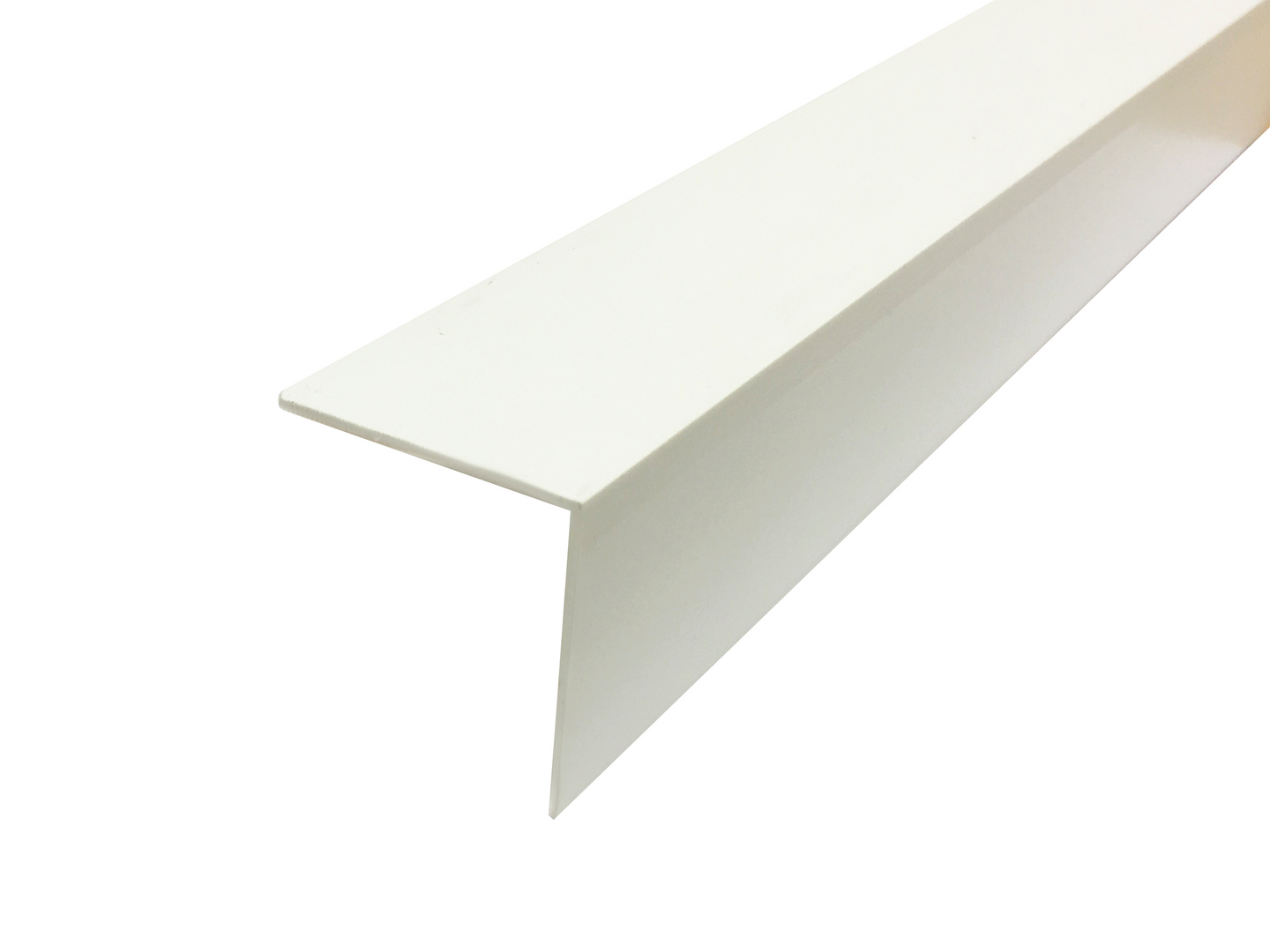 Kulmasuojalista 30x30x2700 PVC valkoinen NU 30-410