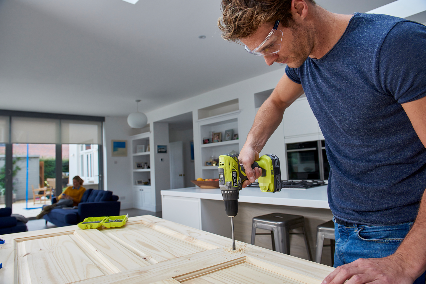 Akkuporakone Ryobi R18DD3-225S 18V ONE+ 2x2,5Ah