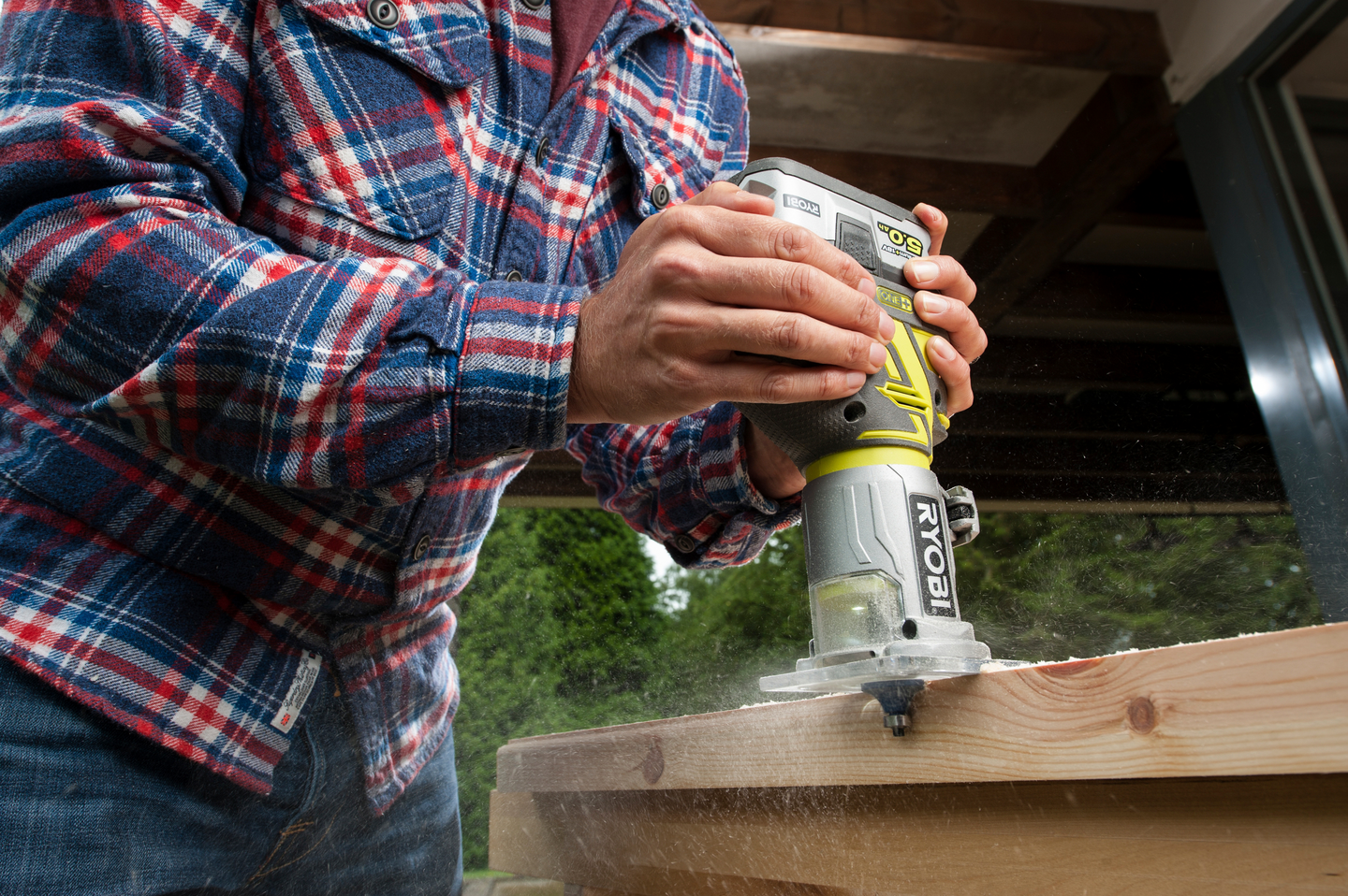 Reunajyrsin Ryobi R18TR-0 18V ONE+ ei akkua