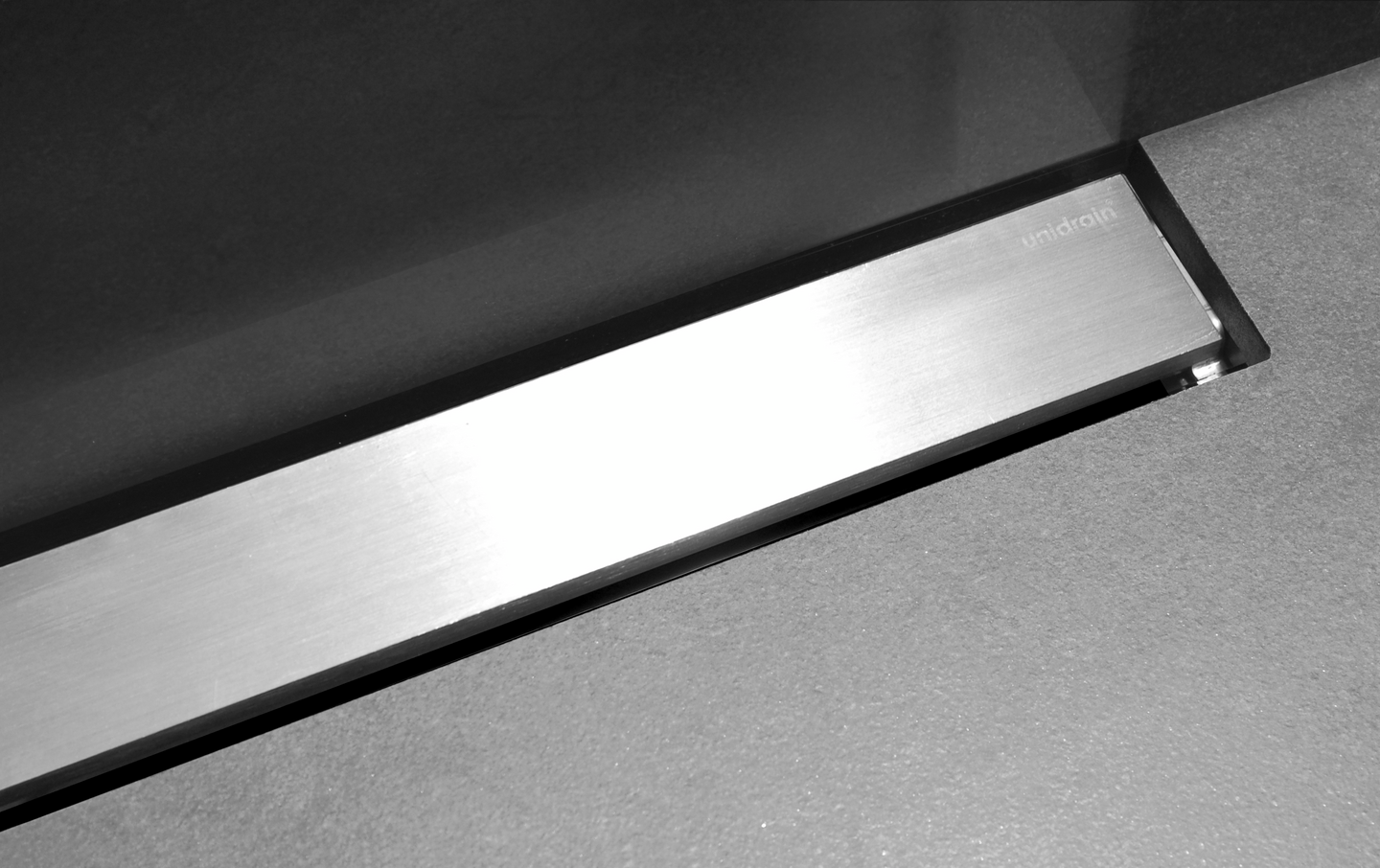 Paneeli Unidrain HighLine 1920 rst harjattu