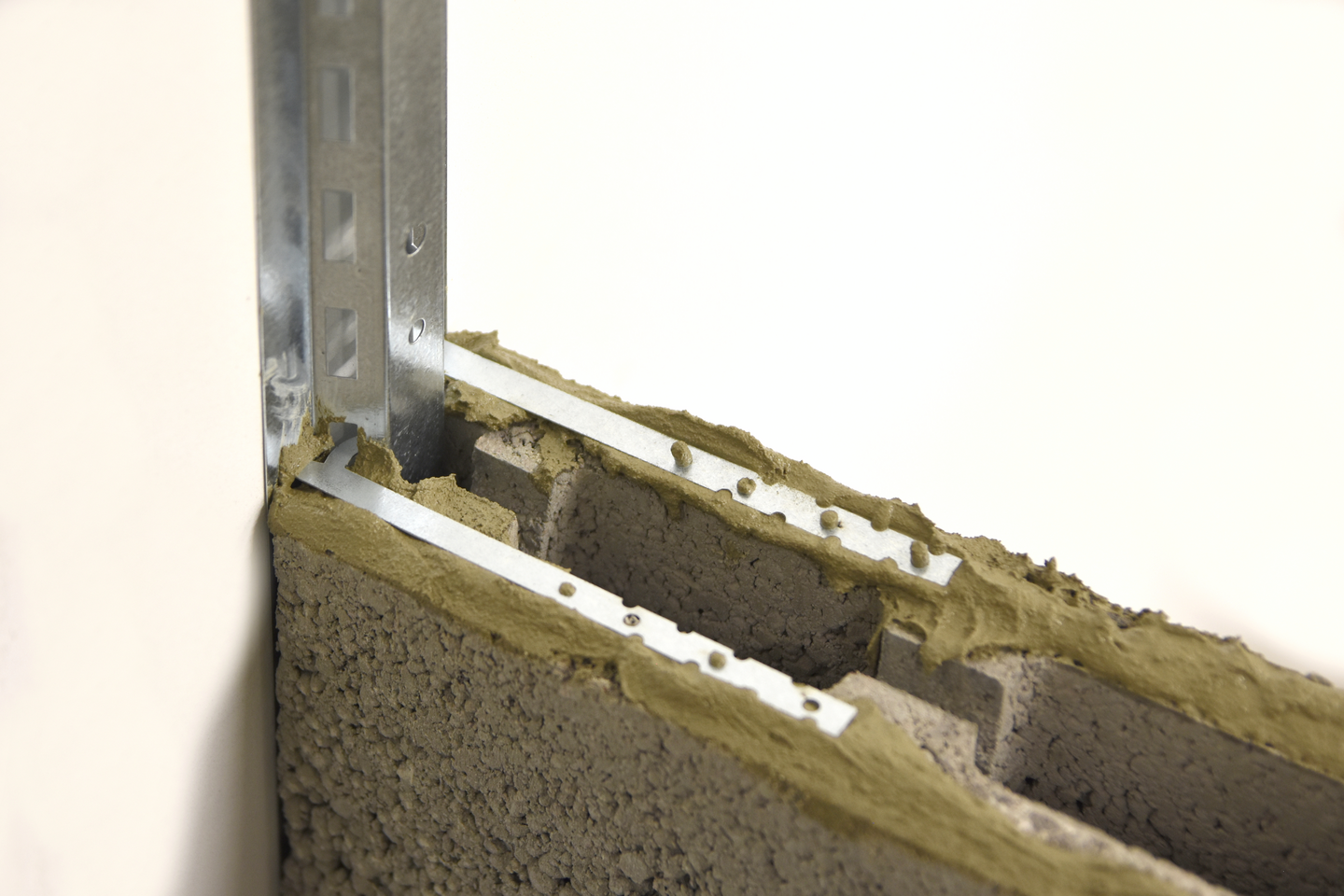 Lähtö-/aukkolista Lakka 88