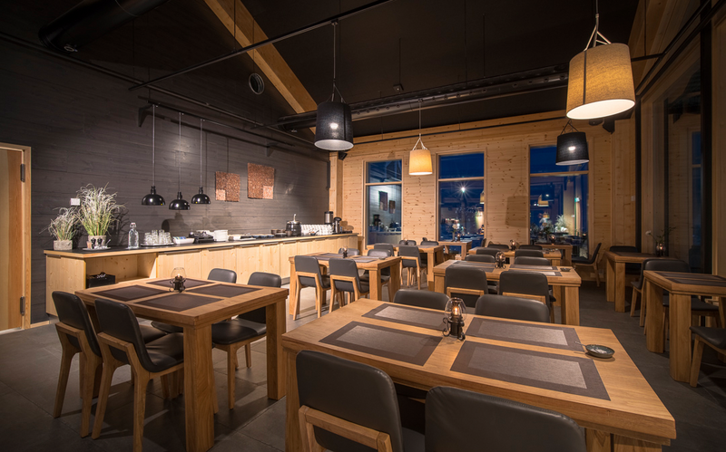 Sisustuslevy Siparila AITO 12x280x2000 antrasiitti 3,19m² PP 6kpl