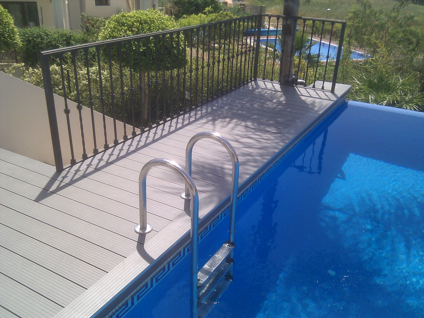 Terassilauta Luna TWPC 26x140x4000mm ruskea harjattu