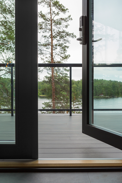 Terassilauta Luna TWPC 26x140x4000mm ruskea harjattu