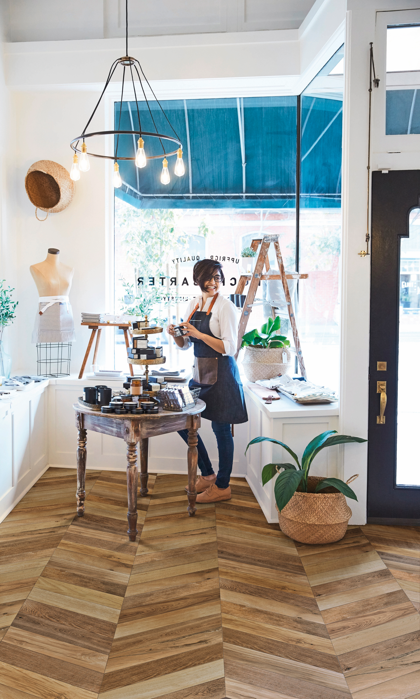 Lattialaatta Cello Treverksoul 11x54 Chevron ruskea 0,94m²