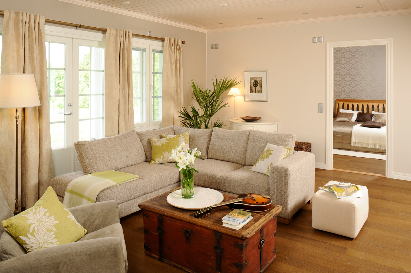 Sisustuspaneeli 14x120x2200 STP PP TK kuusi valkovahattu 6kpl 13,2m