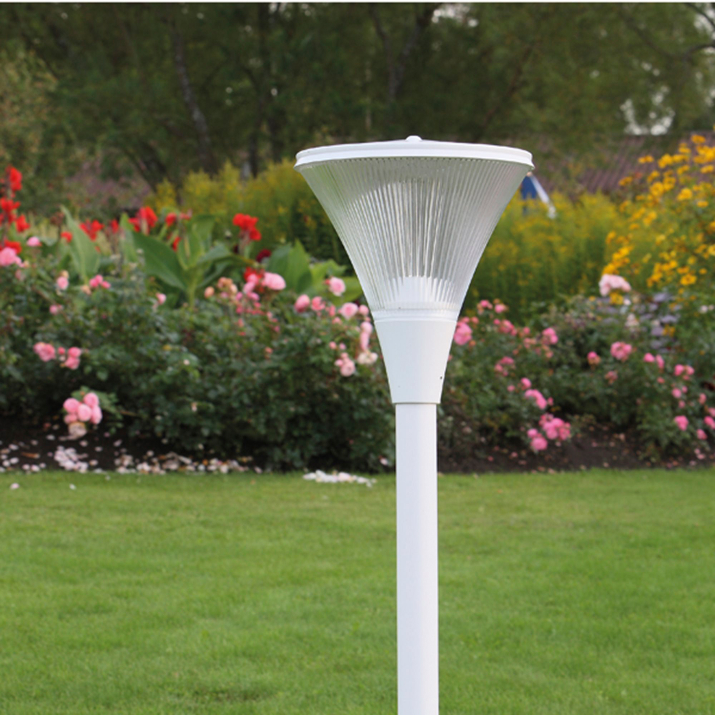 Pylväsvalaisin Ensto Aaria AA01M IP44 60W E27 AC C musta