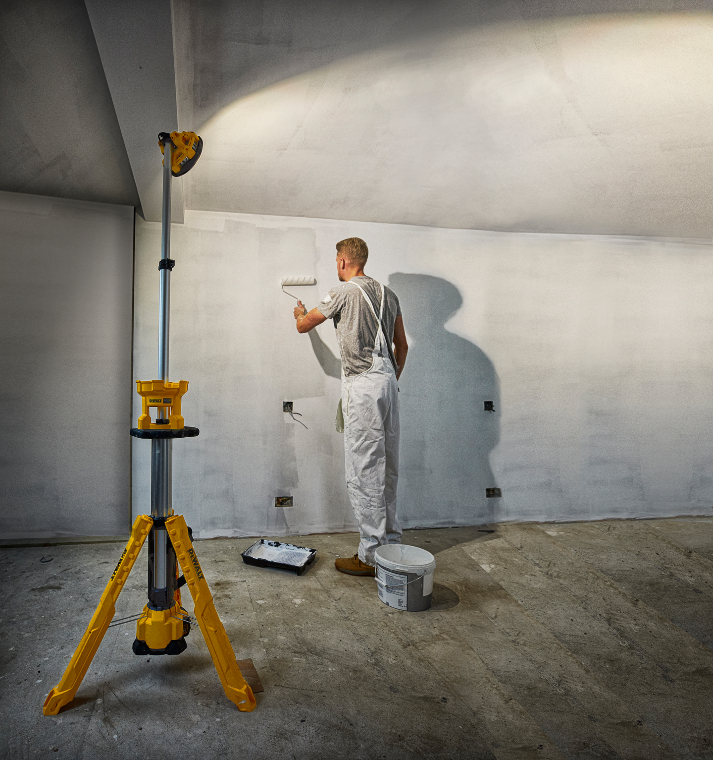 Led-työvalo DeWalt kolmijalkainen DCL079 18V runko