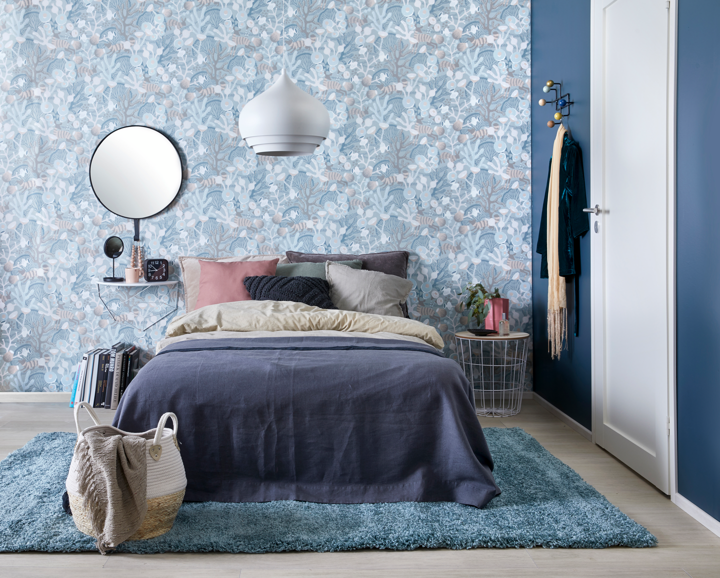 Riippuvalaisin Cello Bee 380mm E27 valkoinen