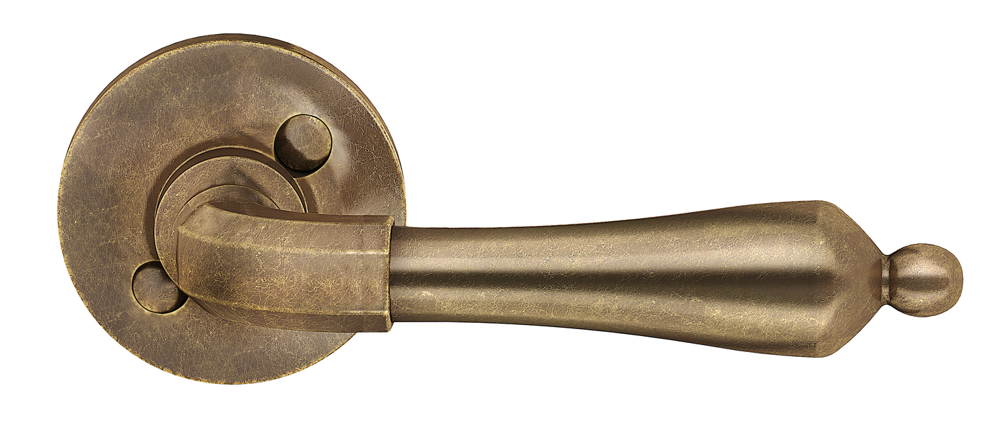 Ulko-Ovenpainike Beslagsboden Design B153A antiikkkimessinki