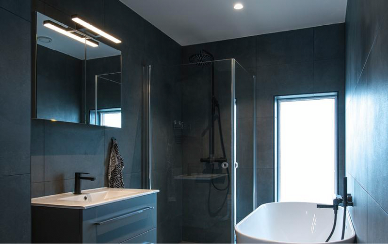 Seinävalaisin SG Armaturen View 460mm 15W 4000K IP44 valkoinen