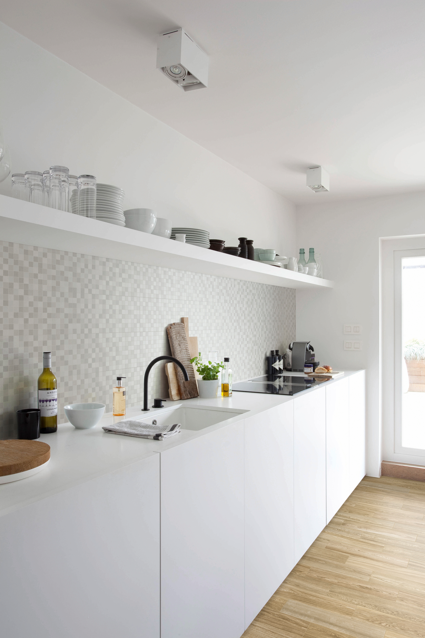 Kuviolaatta Appeal 20x50 valkoinen mosaiikki 1,40m²