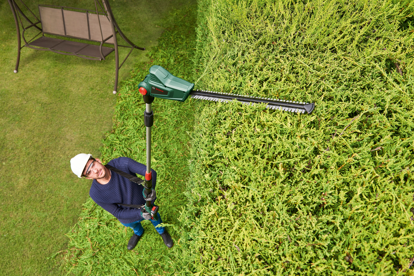 Pensasleikkuri Bosch Universal Hedge Pole 18