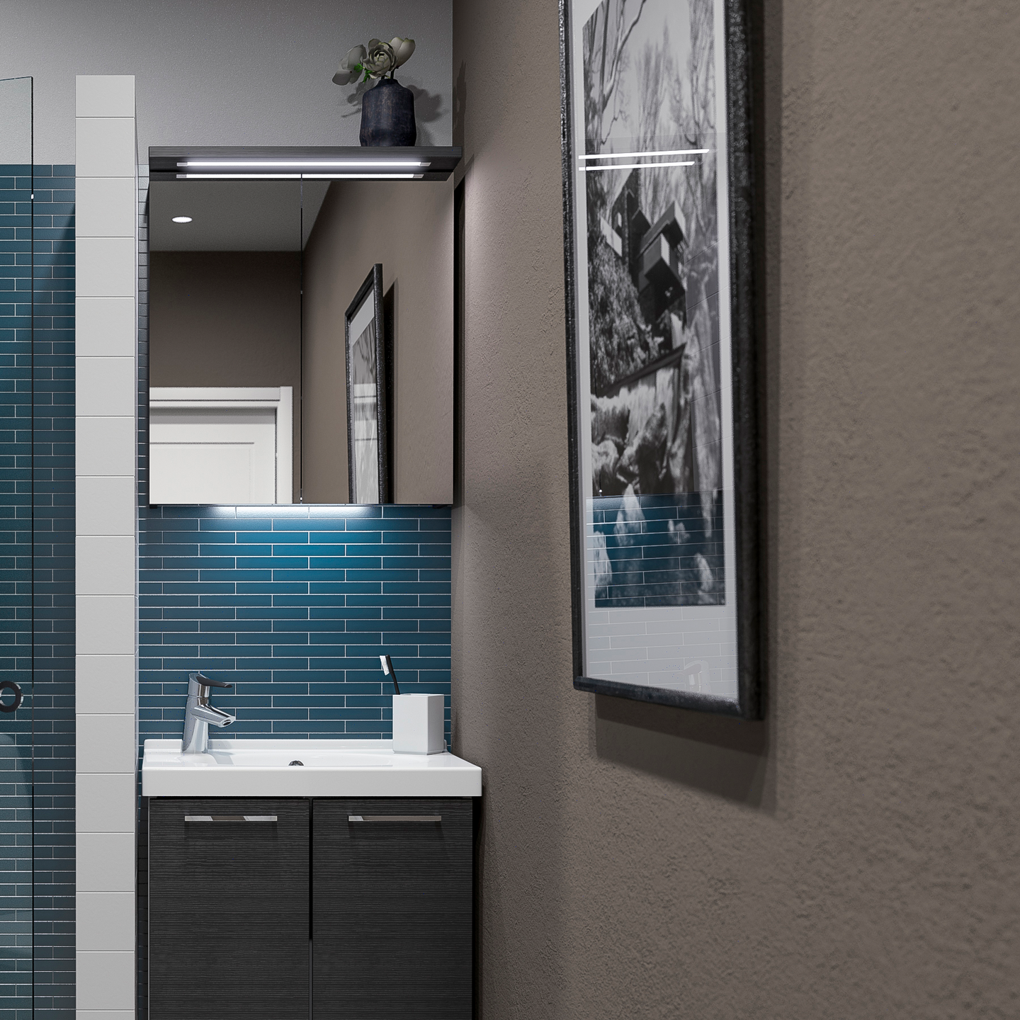 Peilikaappi Temal Highlight 2 ovea pistorasia oikealla