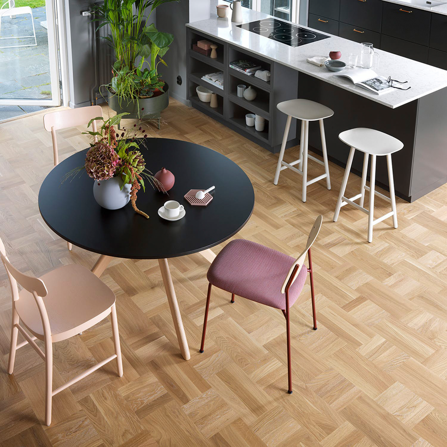 Parketti Tarkett Noble tammi Art Deco ruutulauta harjattu