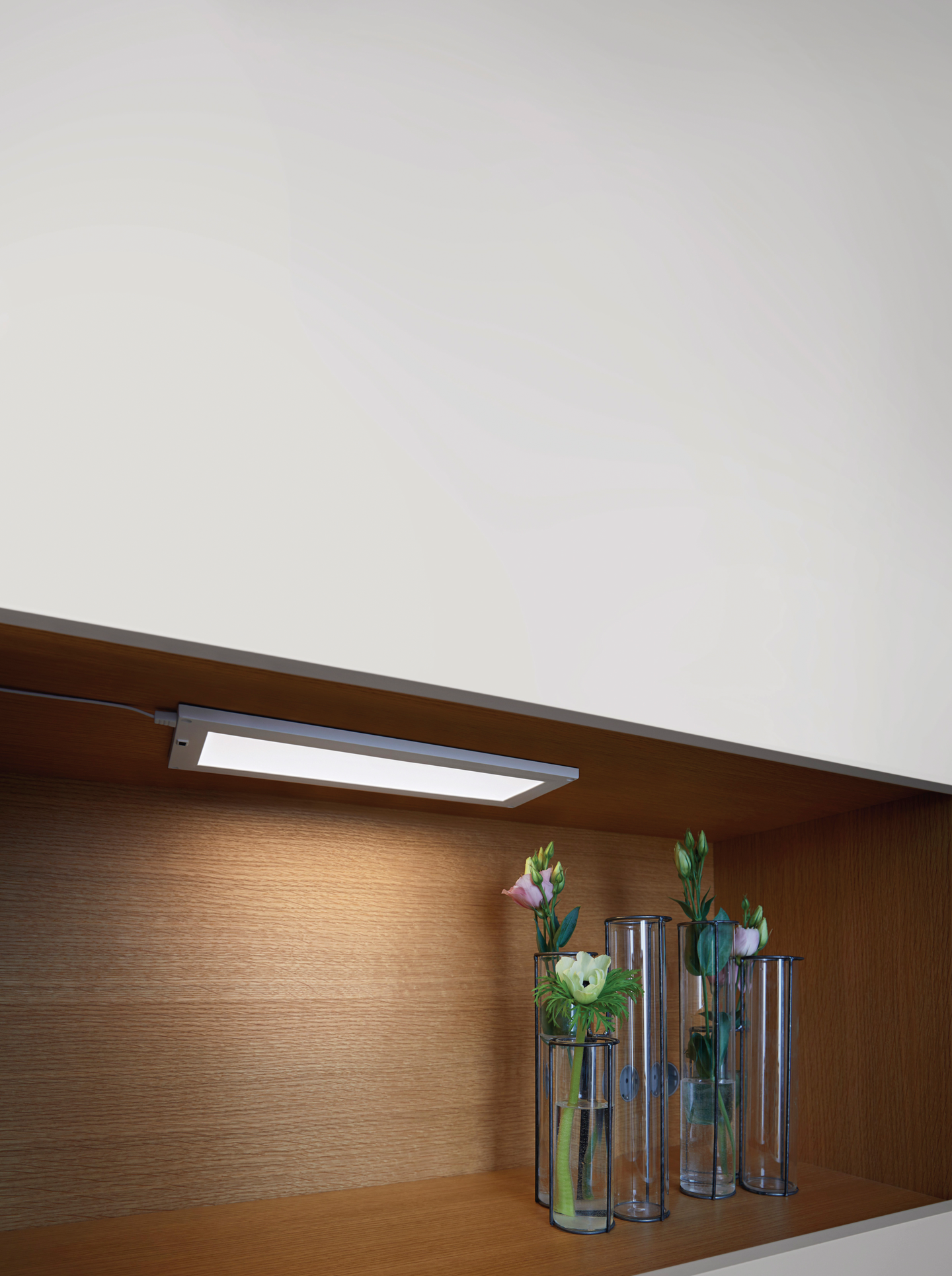 Työpistevalaisin LEDVANCE Cabinet Led Panel 30x10