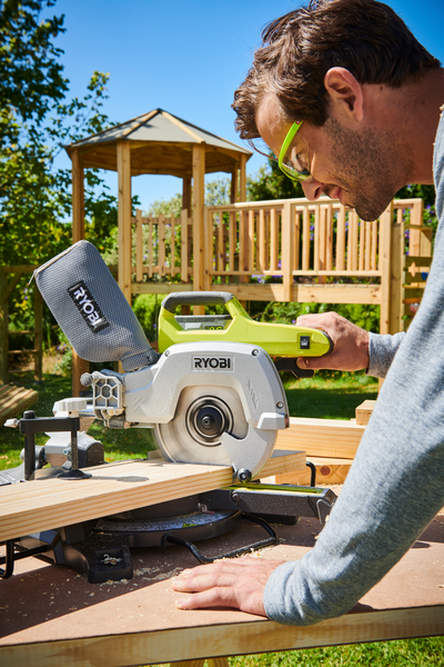 Akkujiirisaha Ryobi R18MS216-0 18V ONE+ 216mm runko