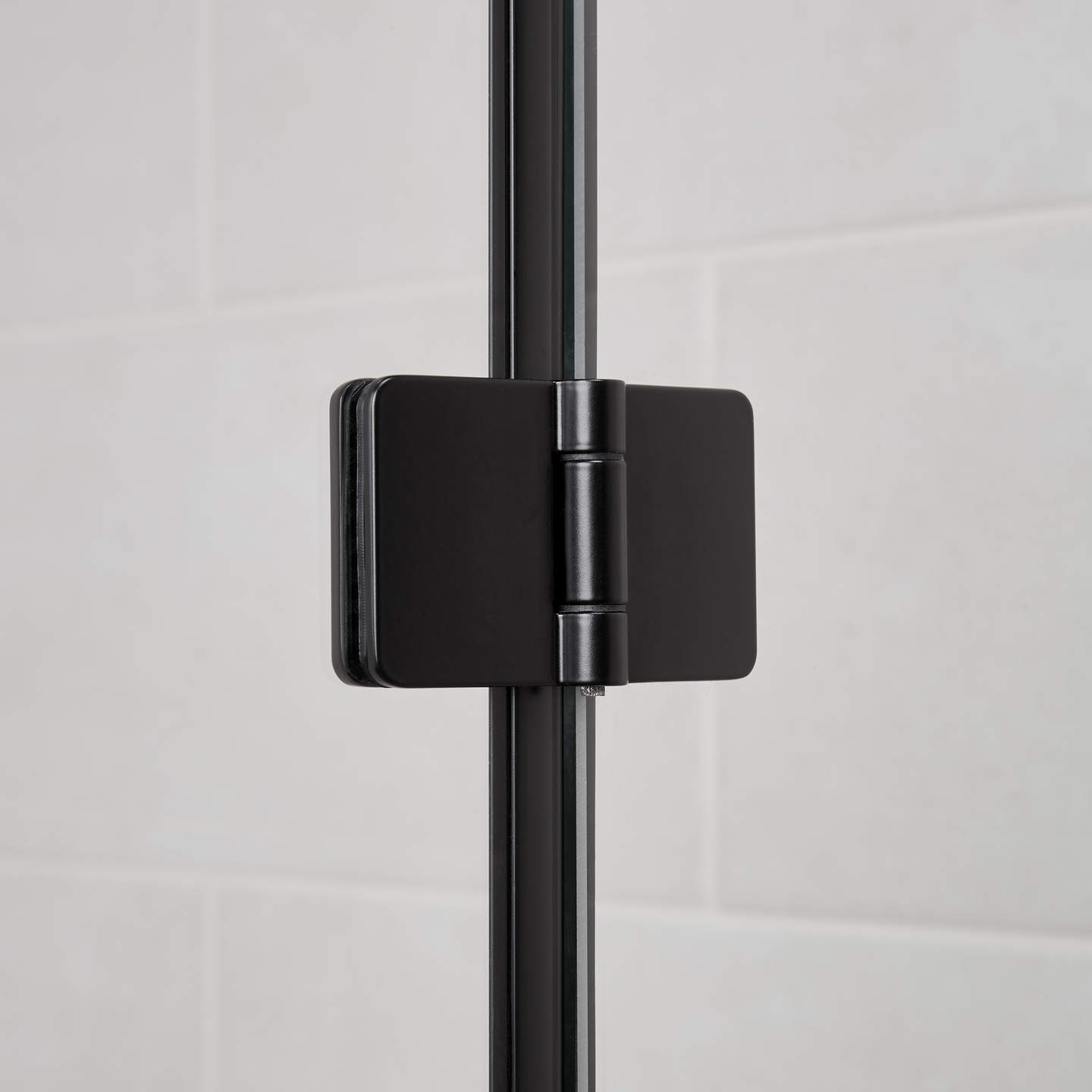 Suihkuseinä Cello Black 70x195cm taittuva kääntyvä musta