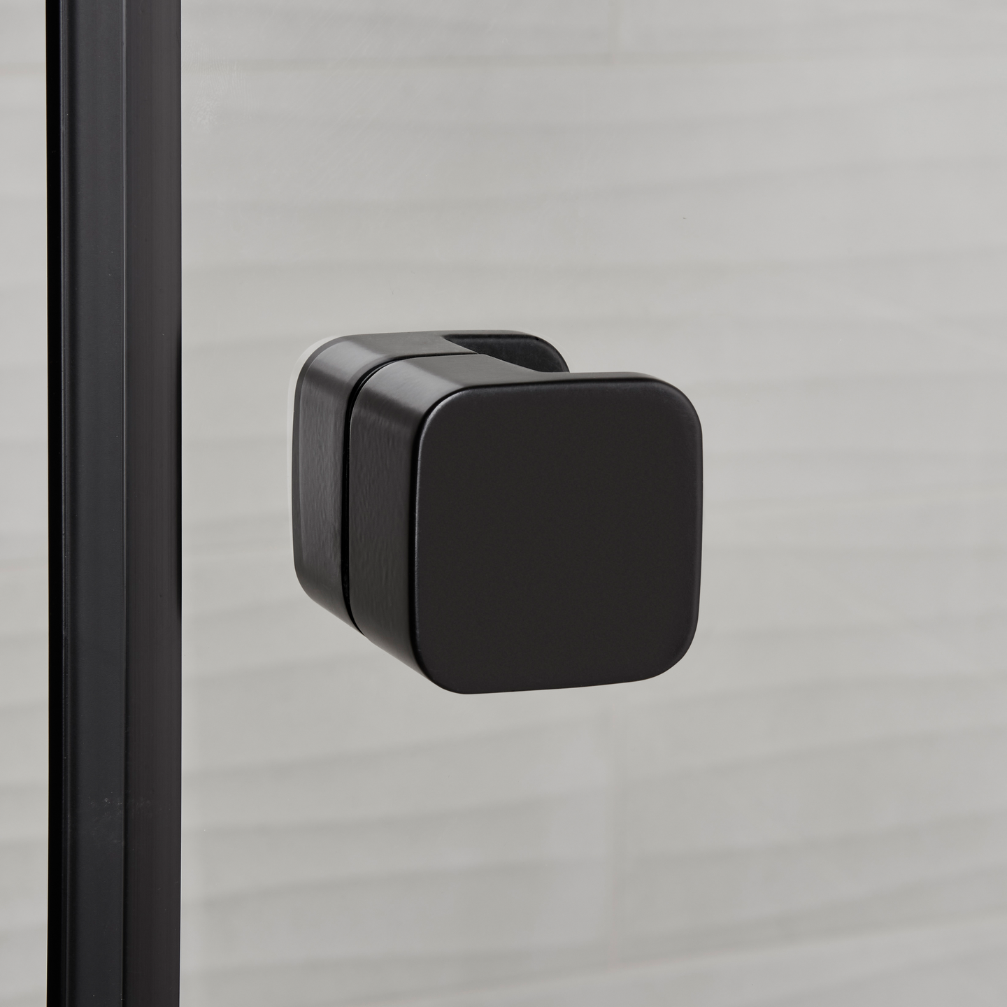 Suihkuseinä Cello Black 70x195cm taittuva kääntyvä musta