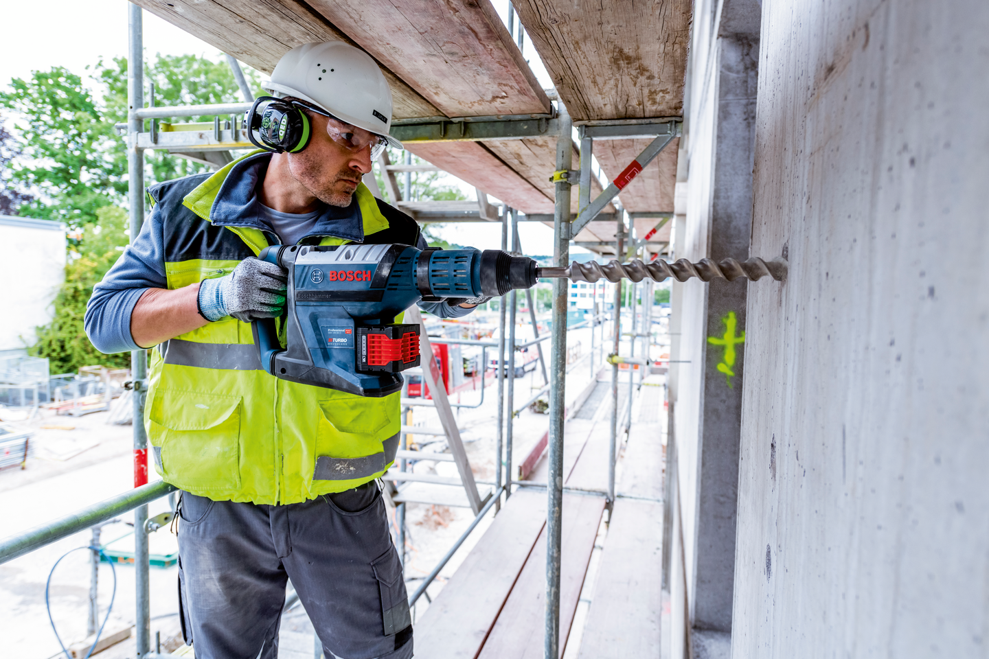 Akkuporavasara Bosch GBH 18V-45 C 2x12,0Ah ProCore case