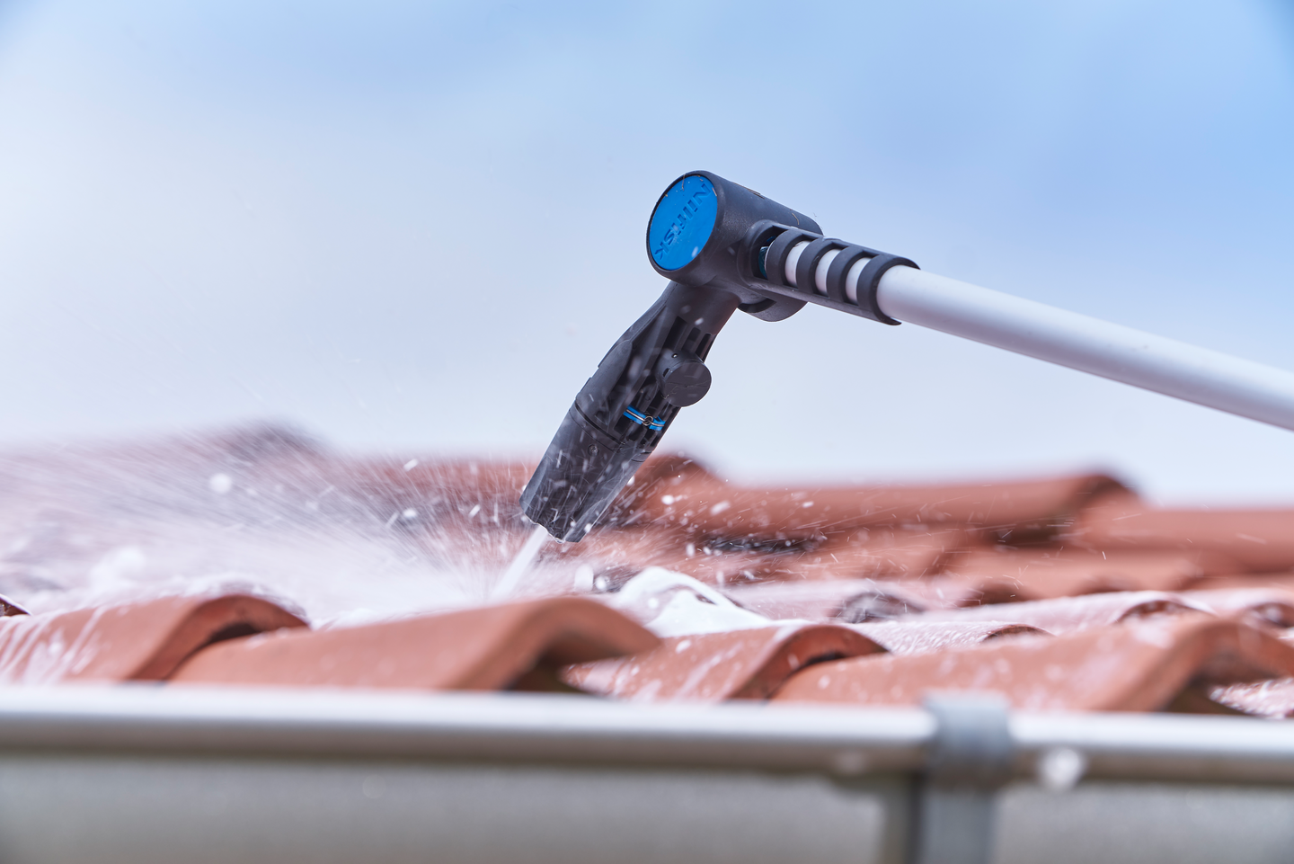 TAKRENGÖRARE ROOF CLEANER NILF