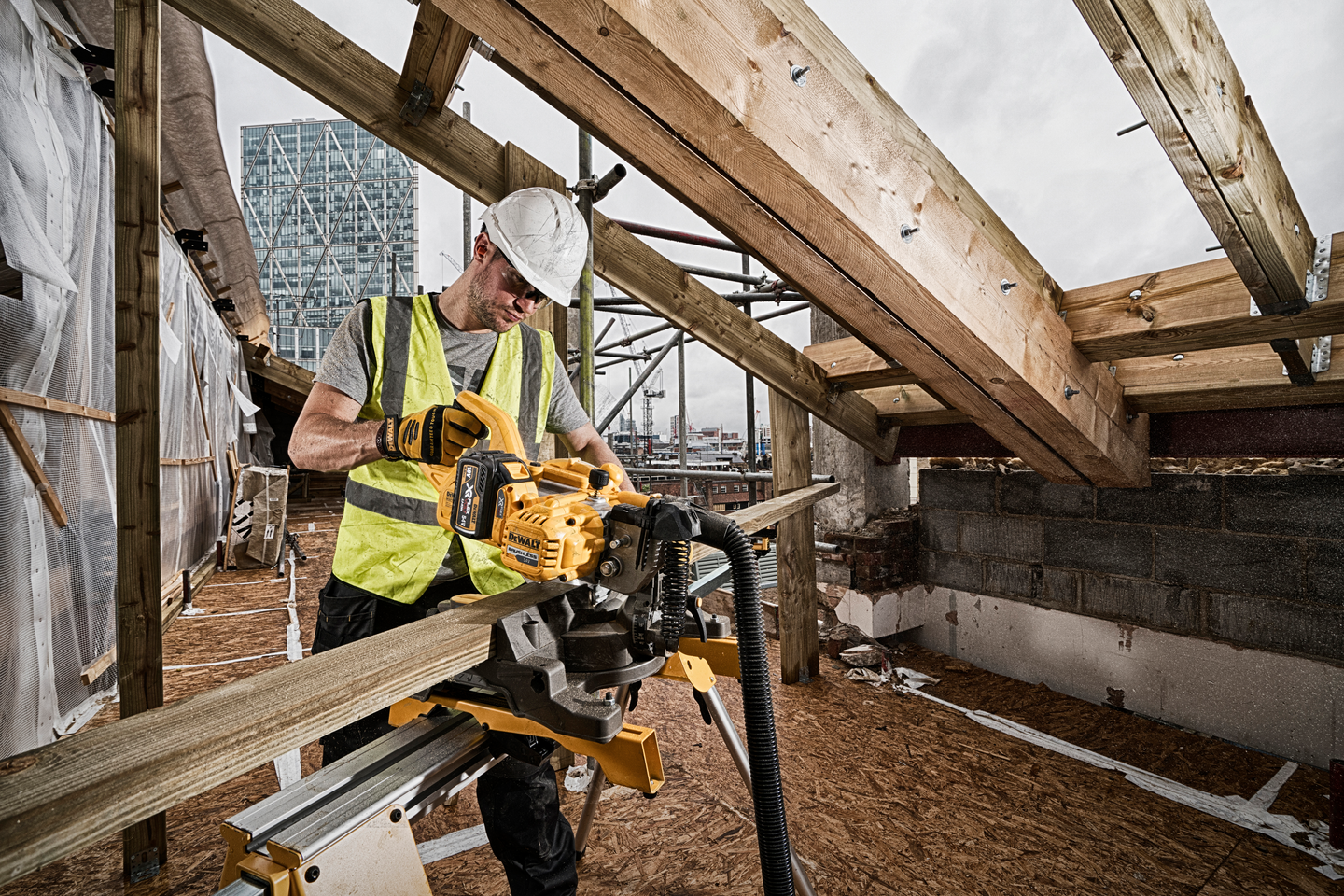 Akkujiirisaha DeWalt DCS777N xr flexvolt 54V + 2 akkua ja laturi