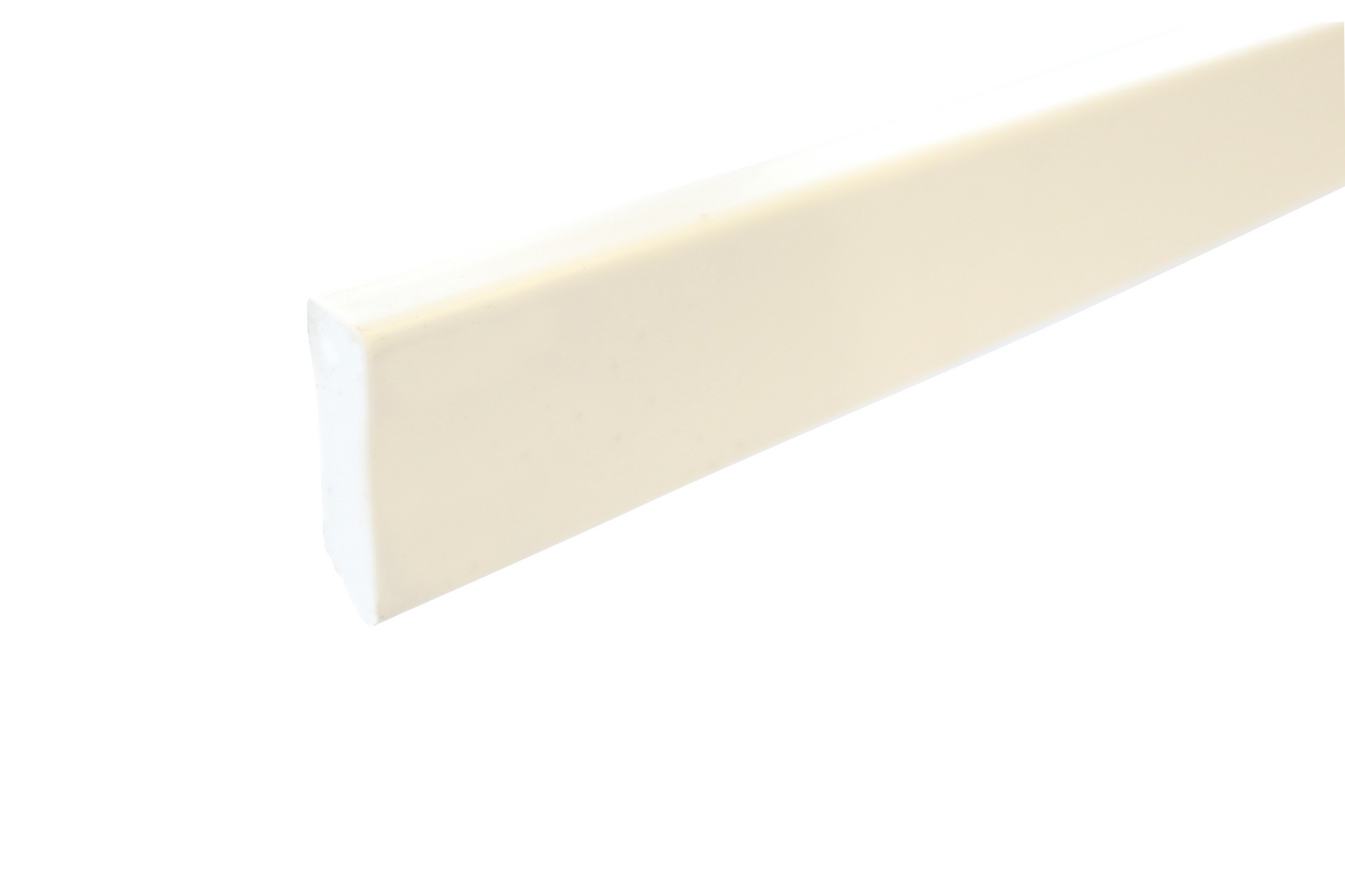 Jalkalista muovi 40x10 2,75m PVC JLP 40-410 valkoinen