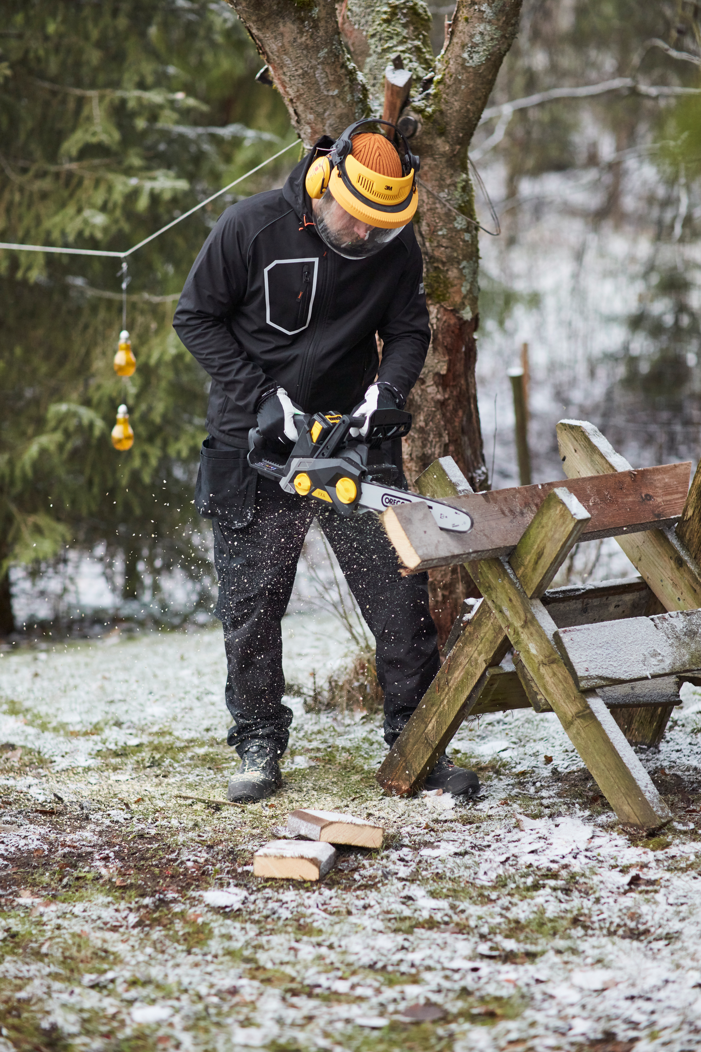 Akkuketjusaha FXA 40V 1x4,0Ah