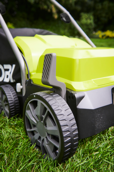 Sammaleenpoistaja / nurmikon ilmaaja Ryobi RY1400SF35A 1400W 35cm